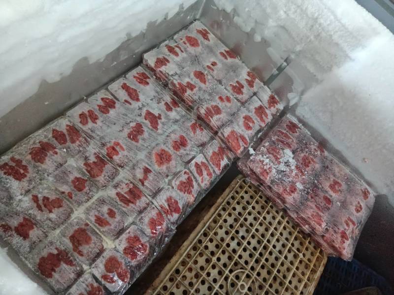 长共同大量出售猪脑花