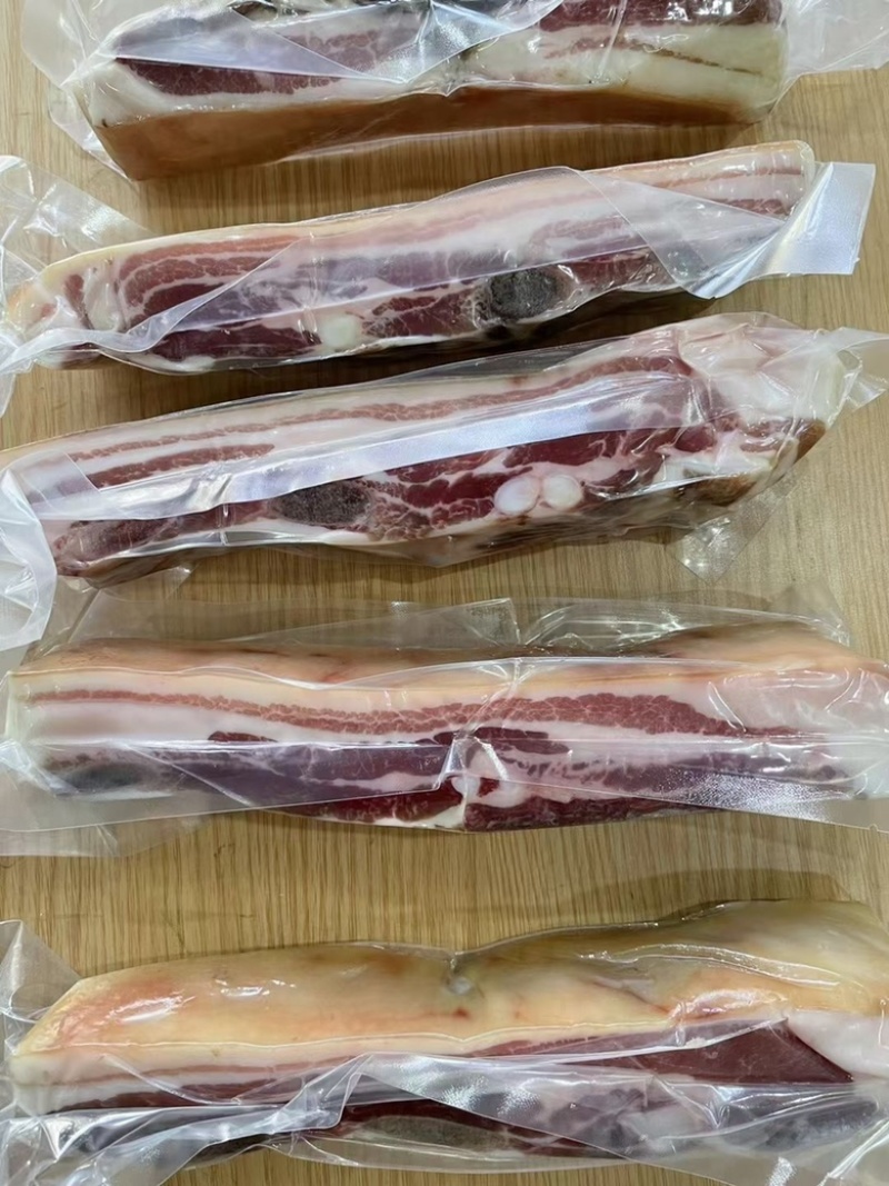 农村自家腌制土猪肉