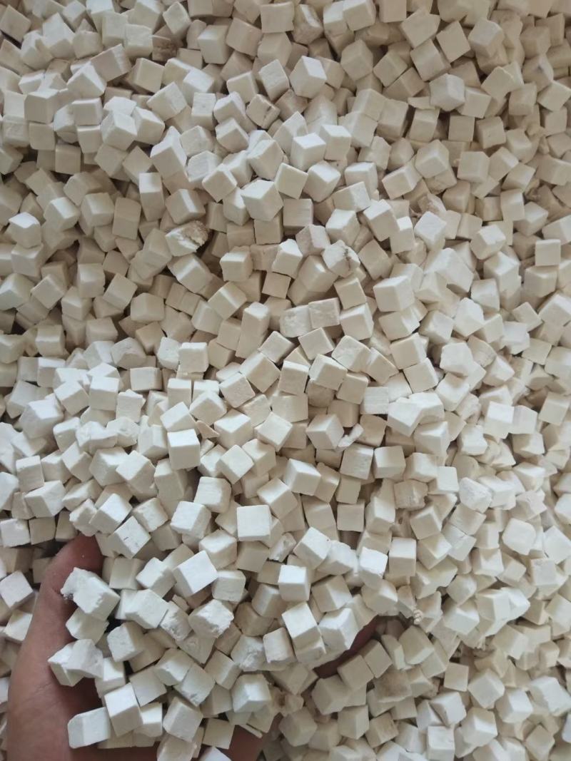云苓云南茯苓丁产地直供发货现货各个规格可定制