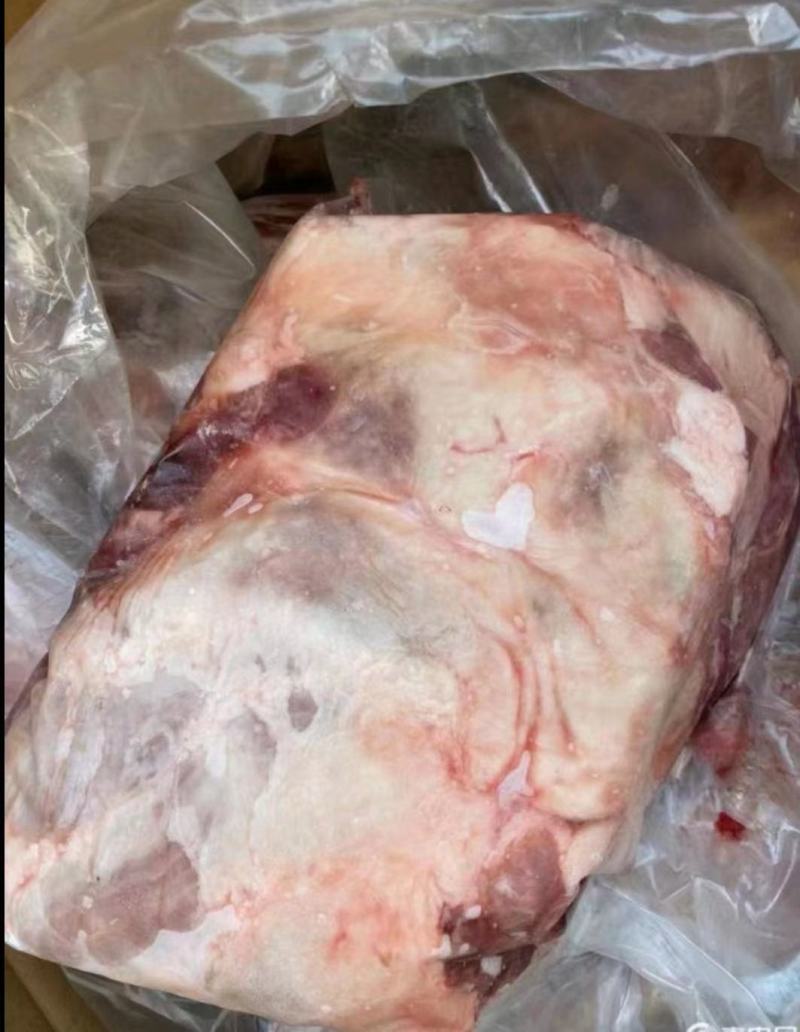 羊腿肉，纯干羔羊后腿包，独立包装，鲜冻。适合卤炖串串爆炒
