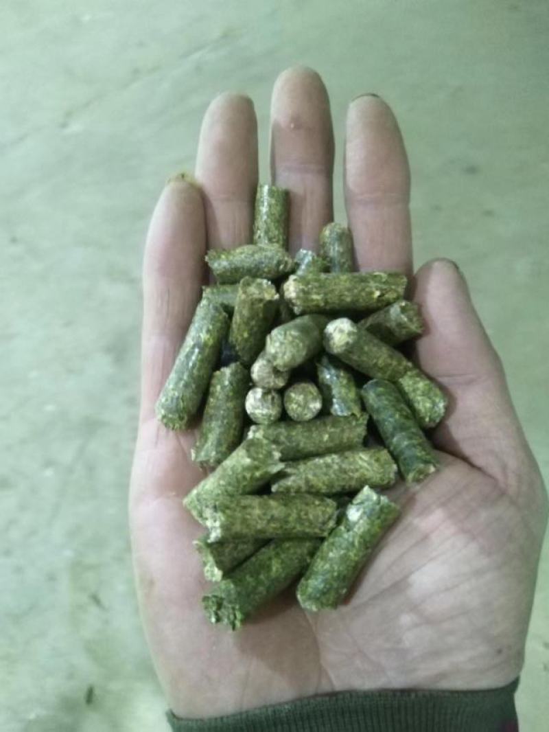 苜蓿草颗粒