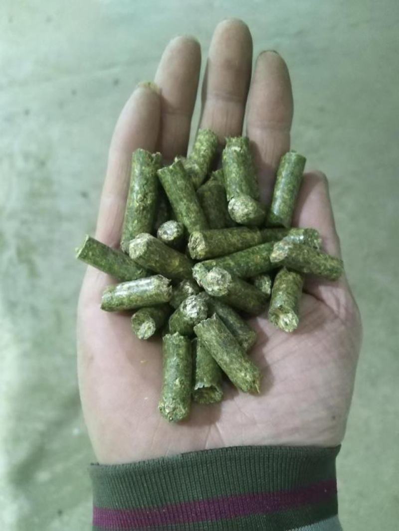 苜蓿草颗粒