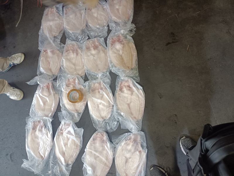腌制开背巴沙鱼