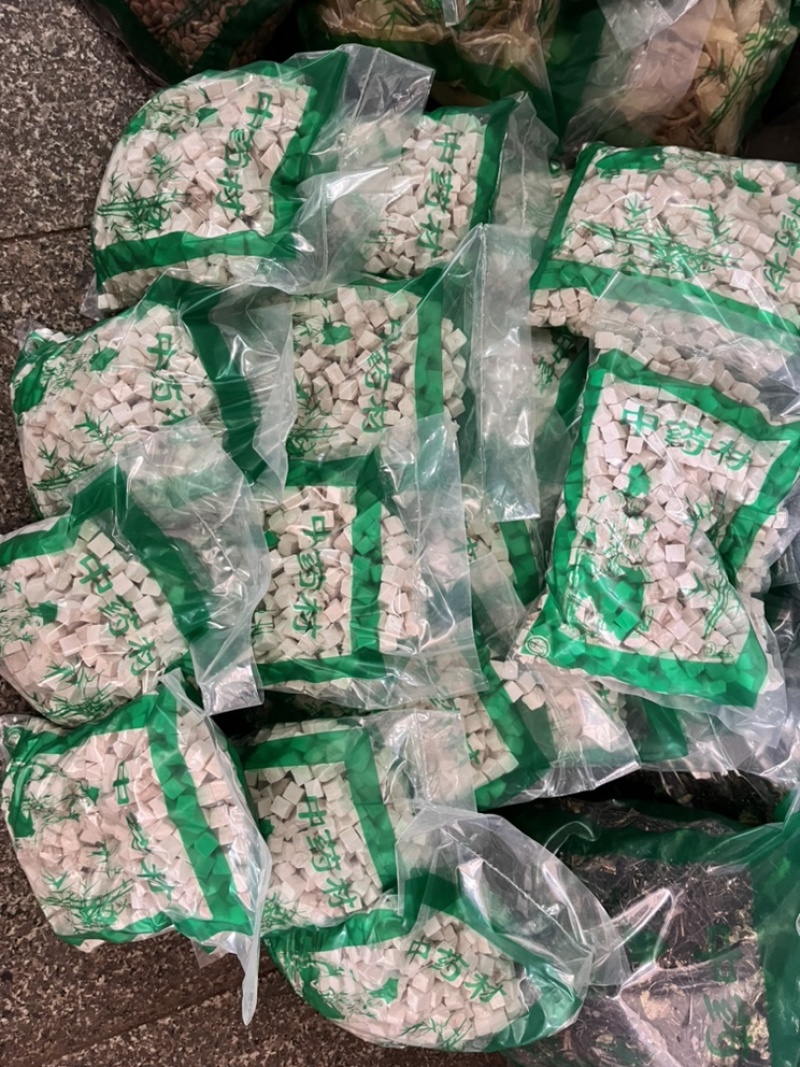 茯苓无硫茯苓丁茯苓块量大从优欢迎朋友选购