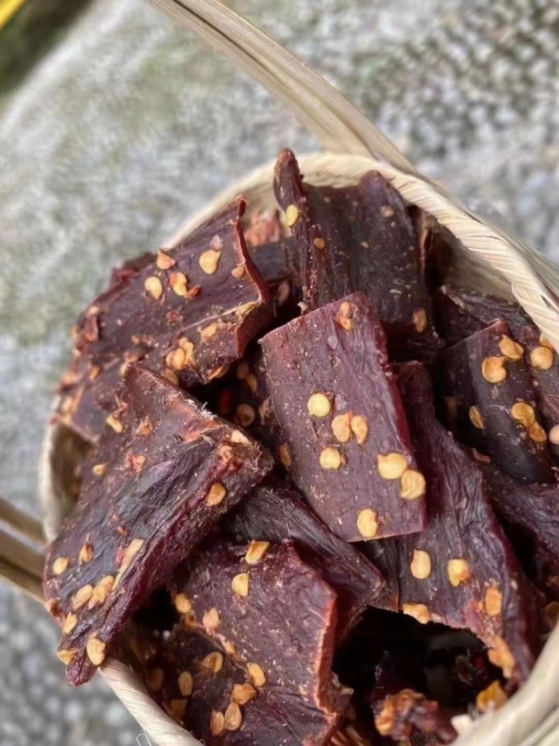 牛肉干，风干牛肉，五香牛肉。麻辣牛肉，一手货源，货源充足