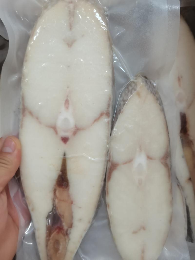 鳕鱼银鳕鱼去鳞一片片洁白的肉质抽真空袋装