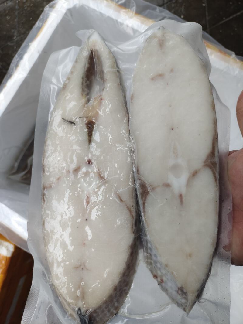 深海鳕鱼片，富含多种维生素，香煎美味可口。