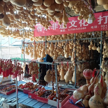 葫芦手工雕刻（非遗文化）