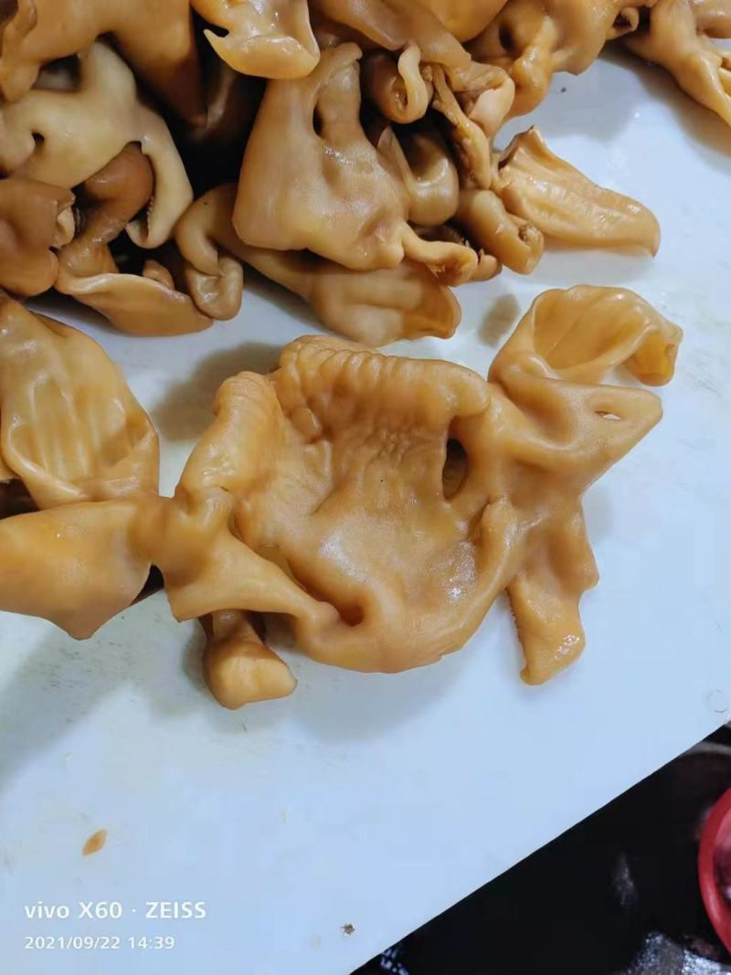 全熟羊脸皮，常年大量加工，价格合适，凉拌菜