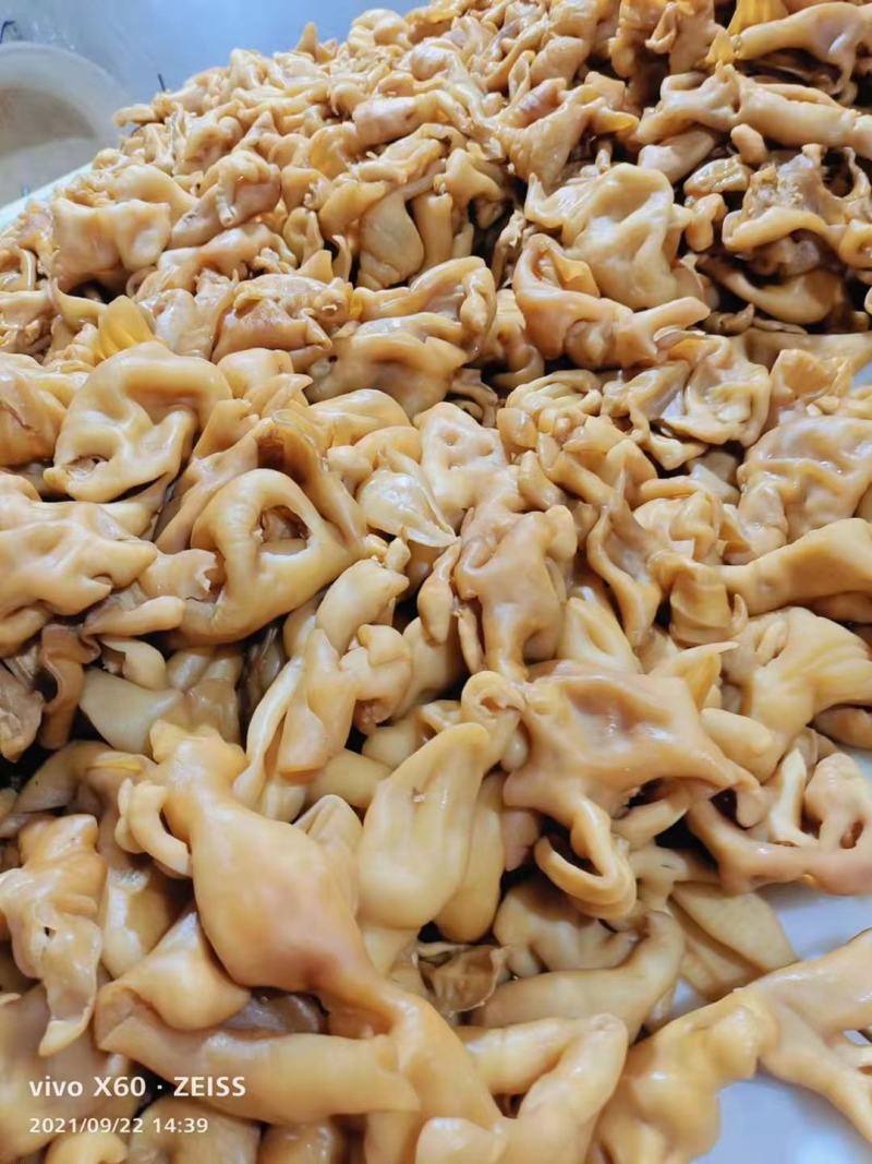 全熟羊脸皮，常年大量加工，价格合适，凉拌菜