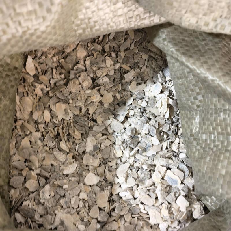 石膏今年新货实物拍摄常年经营矿石大货需要联系