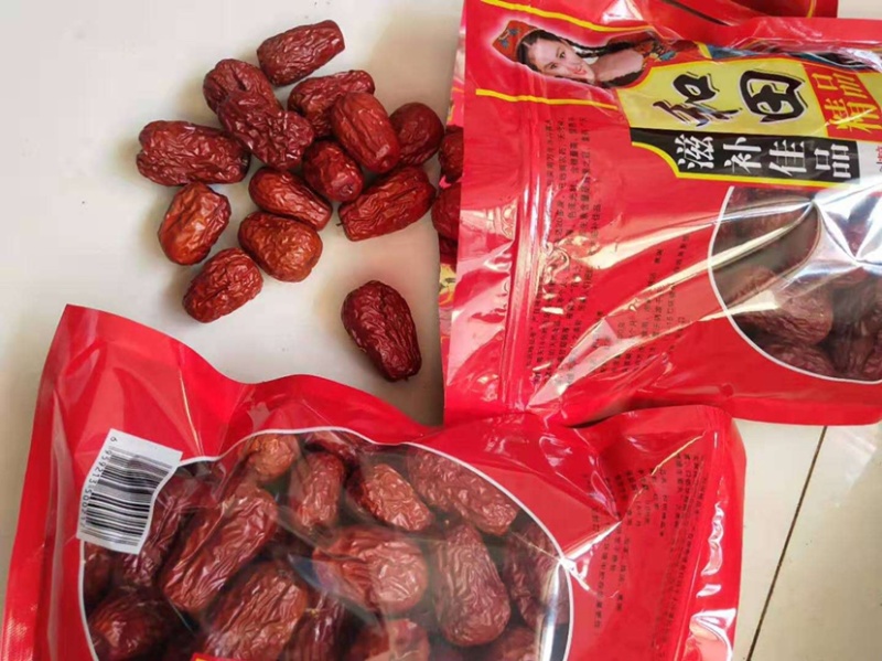 新疆和田大枣一大包好吃泡水泡茶