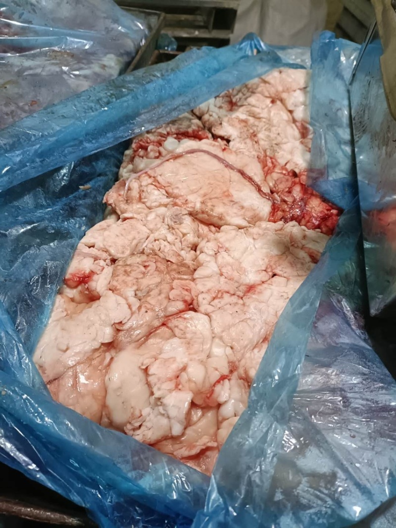 大量动物油脂