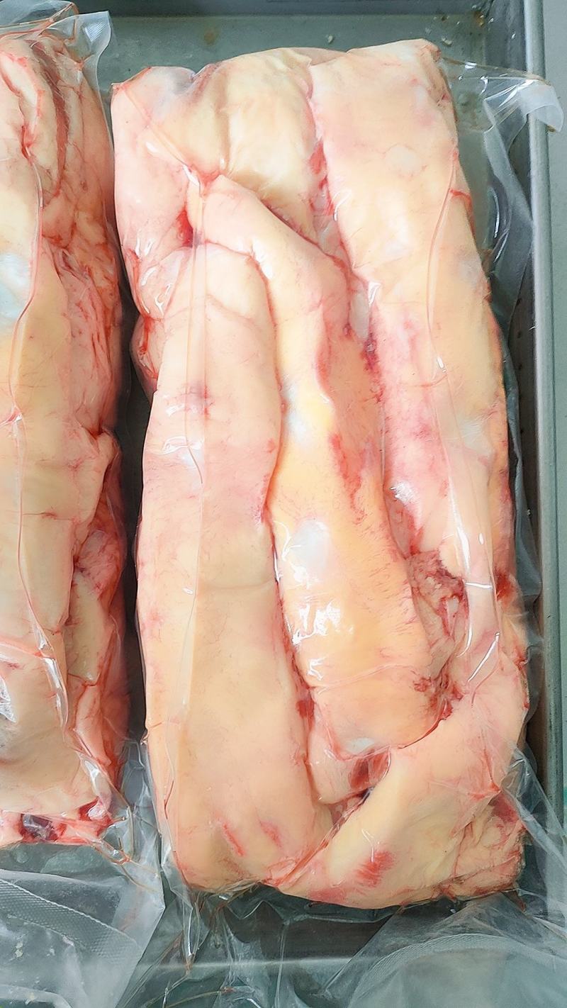 山东黄牛肉特色烧烤食材牛肉新鲜生牛肉牛胸油胸口