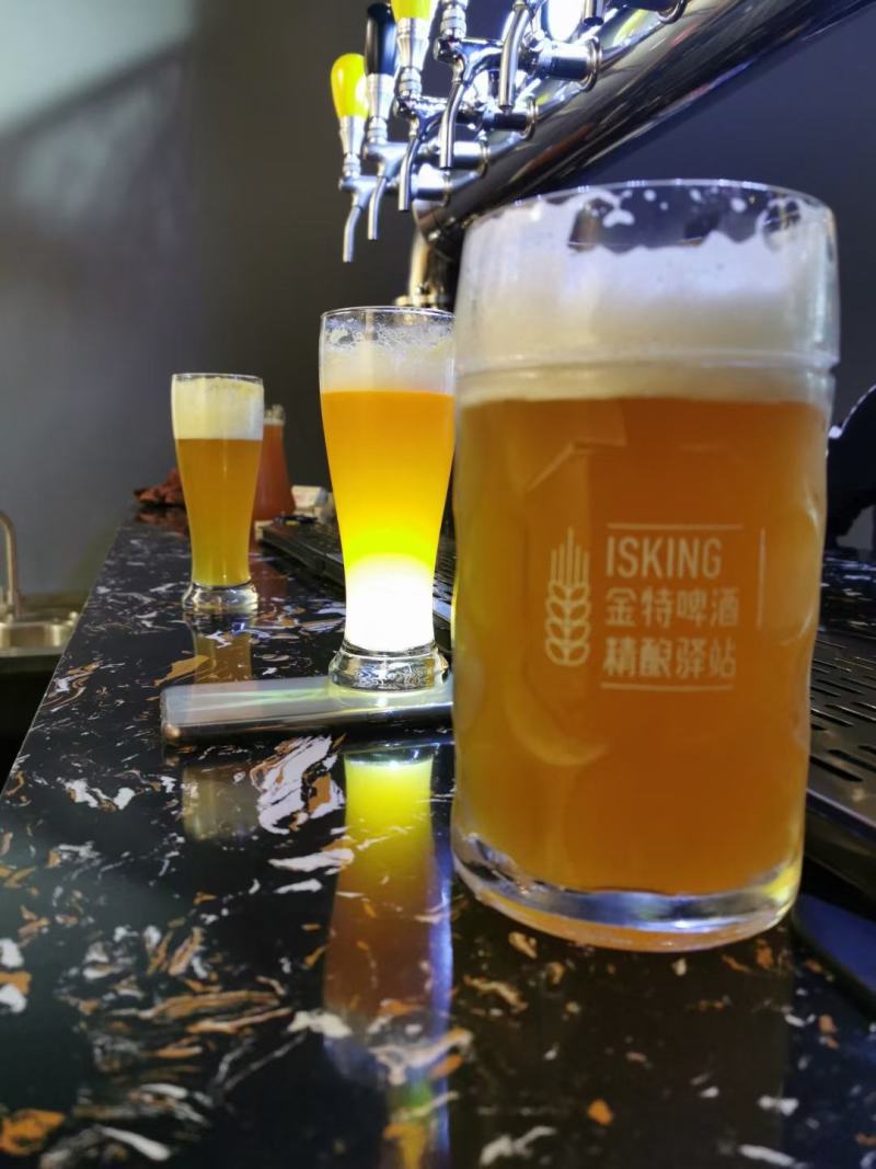 青岛老口味原浆啤酒，鲜活酵母，欢迎下单！
