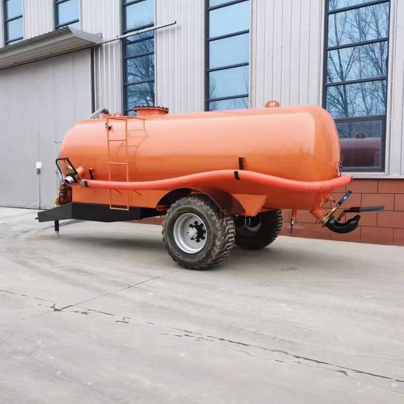 2FYP系列液态喷洒机（液体有机肥施肥罐车），