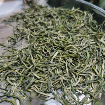 恩施富硒绿茶2023明前春茶炒青绿茶毛芭蕉富硒茶清香回甘