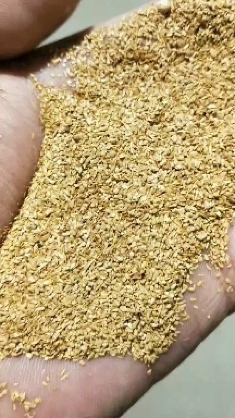 大量生产糖蜜豆皮糖蜜麸皮，豆粕小料，需要的及时联系我