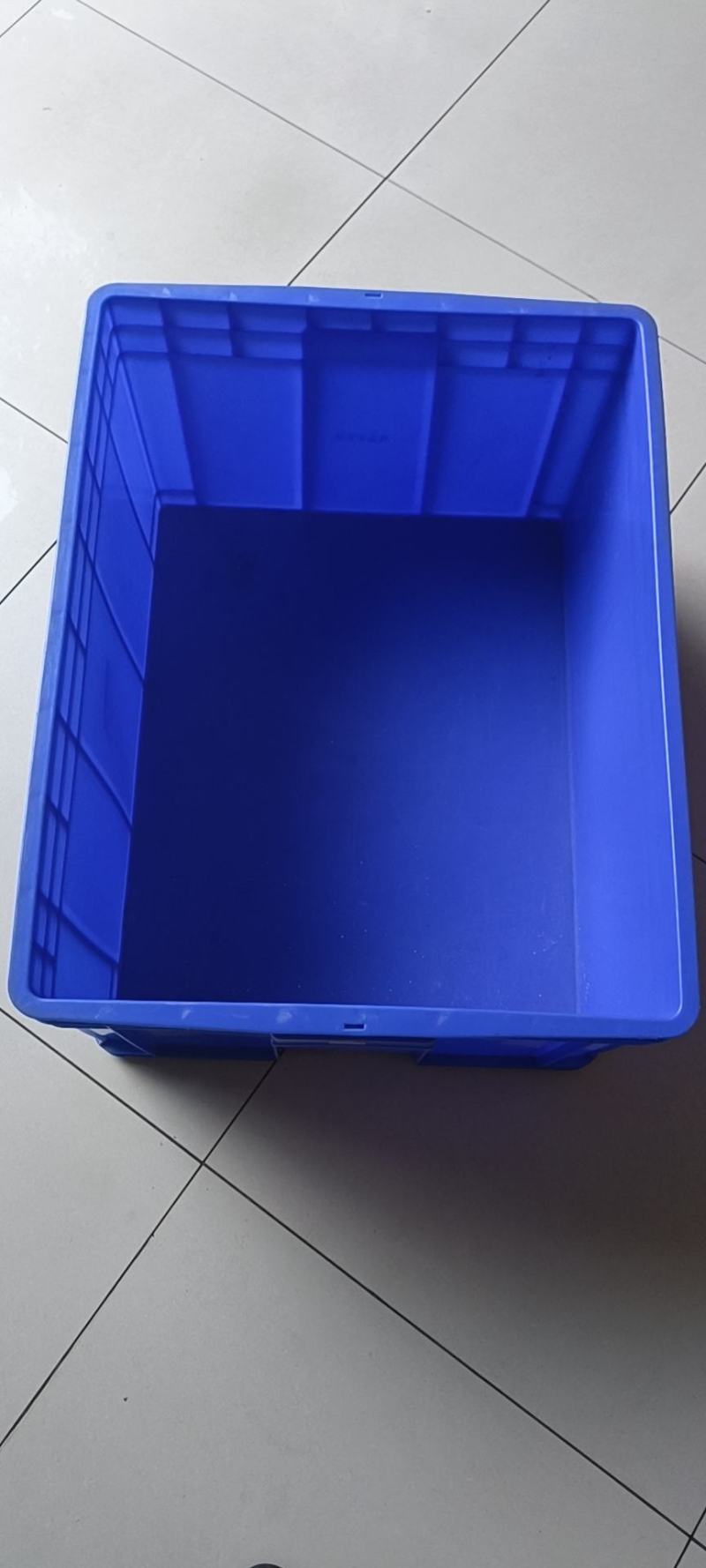 塑料箱筐/食品级周转箱/零件箱/水产箱规格尺寸众多