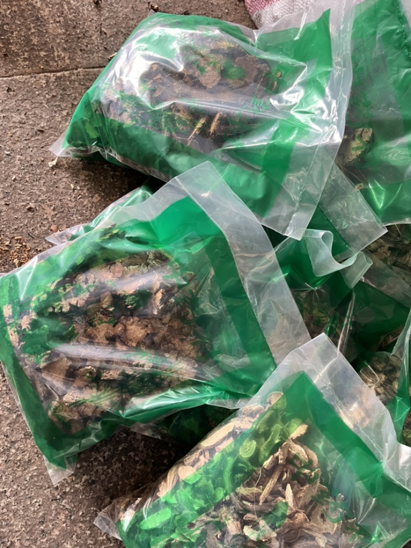 赤石脂中药材矿石批发赤石脂质量好价格低