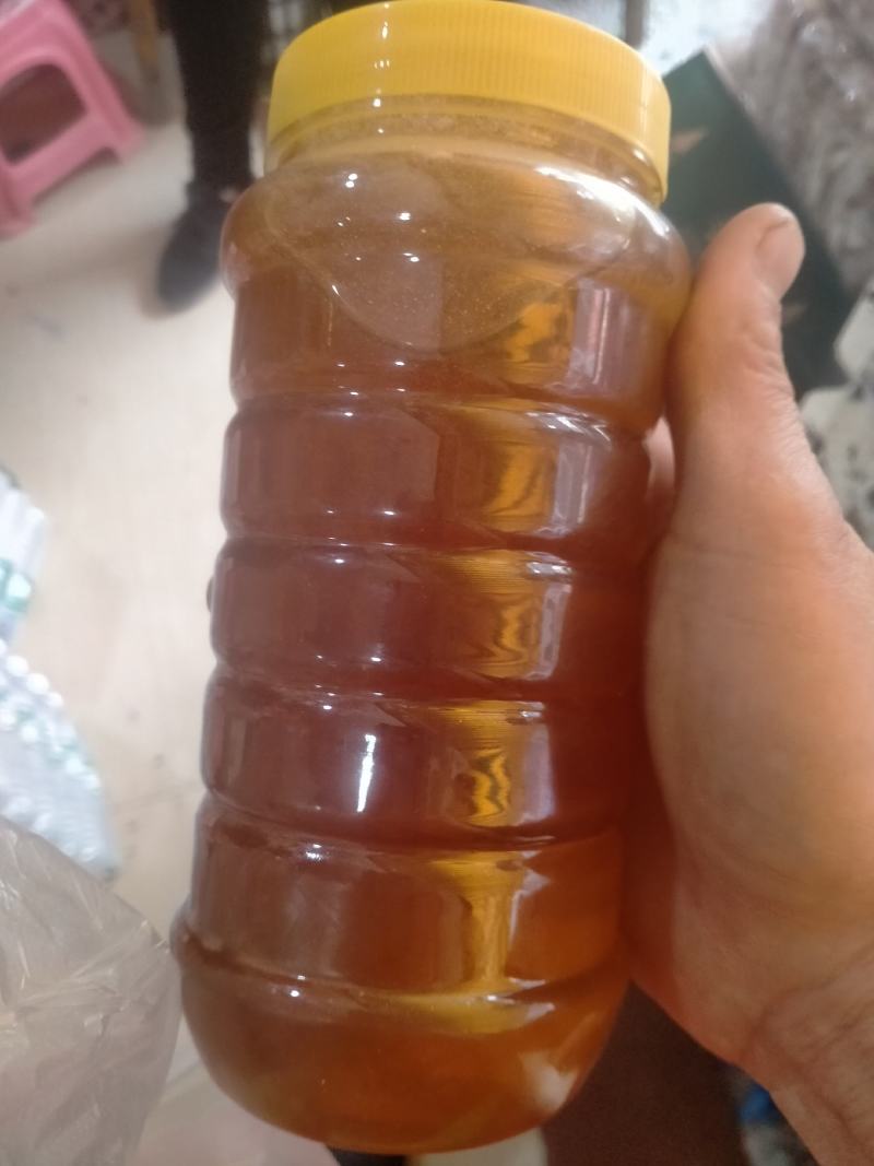 大山里的土野货龙眼蜂蜜糖蜂蜜巢蜂糖土货糖
