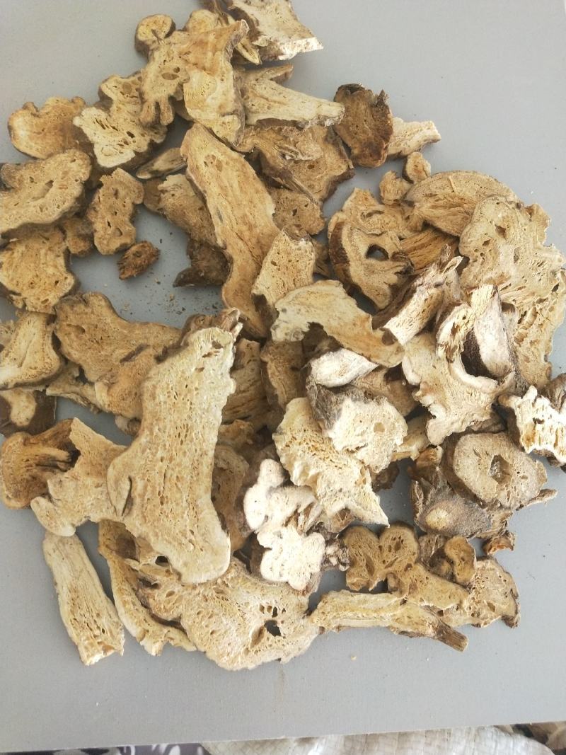 白术中药材批发白术，水洗切片，生白术炒白术，质量保证