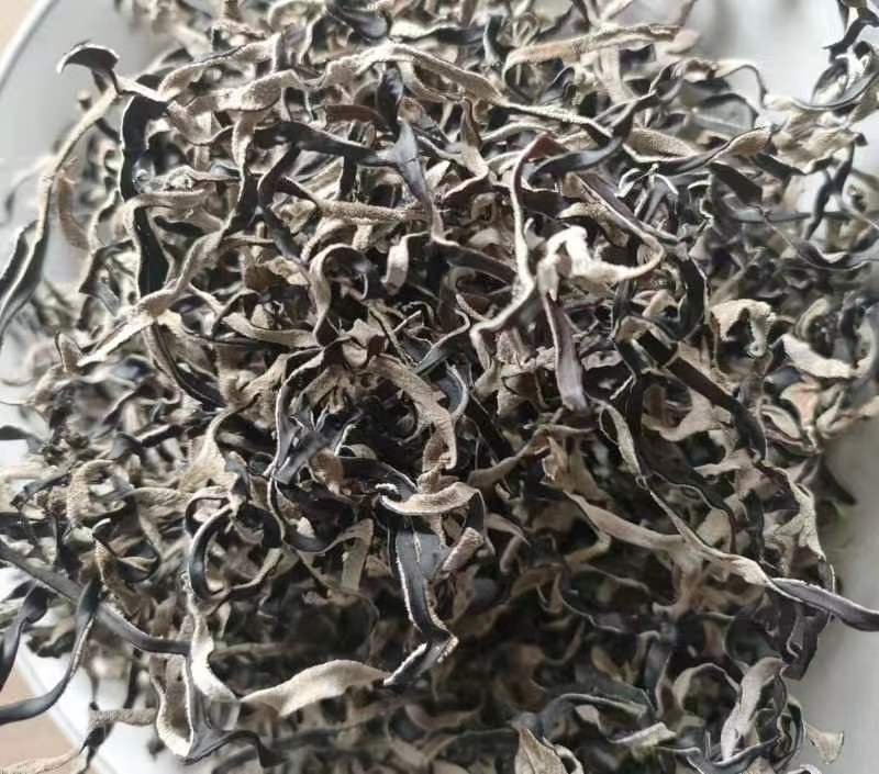 毛木耳泡发前后对比图