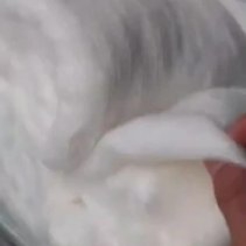 刚出做出来榨蚕丝，精梳纯柞蚕丝，细腻程度，做被子非常舒
