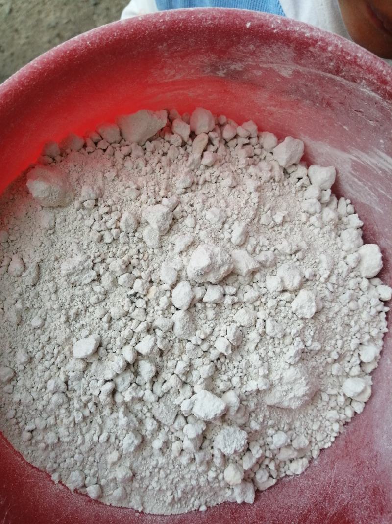 蕨根粉蕨粑
