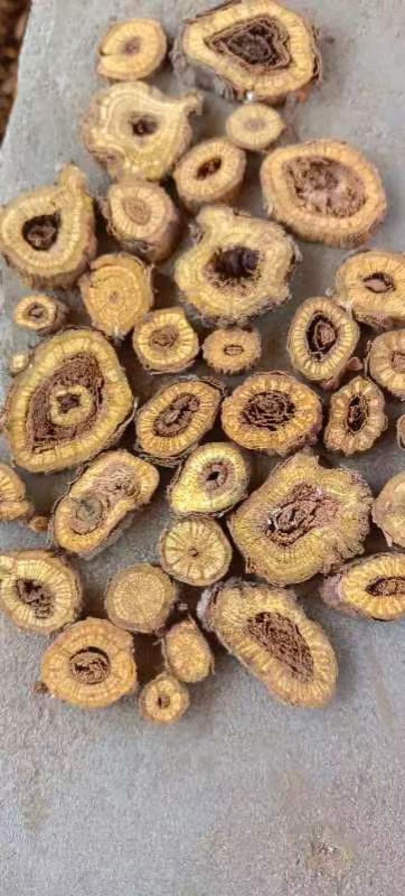 陕北子洲二性子黄芩片