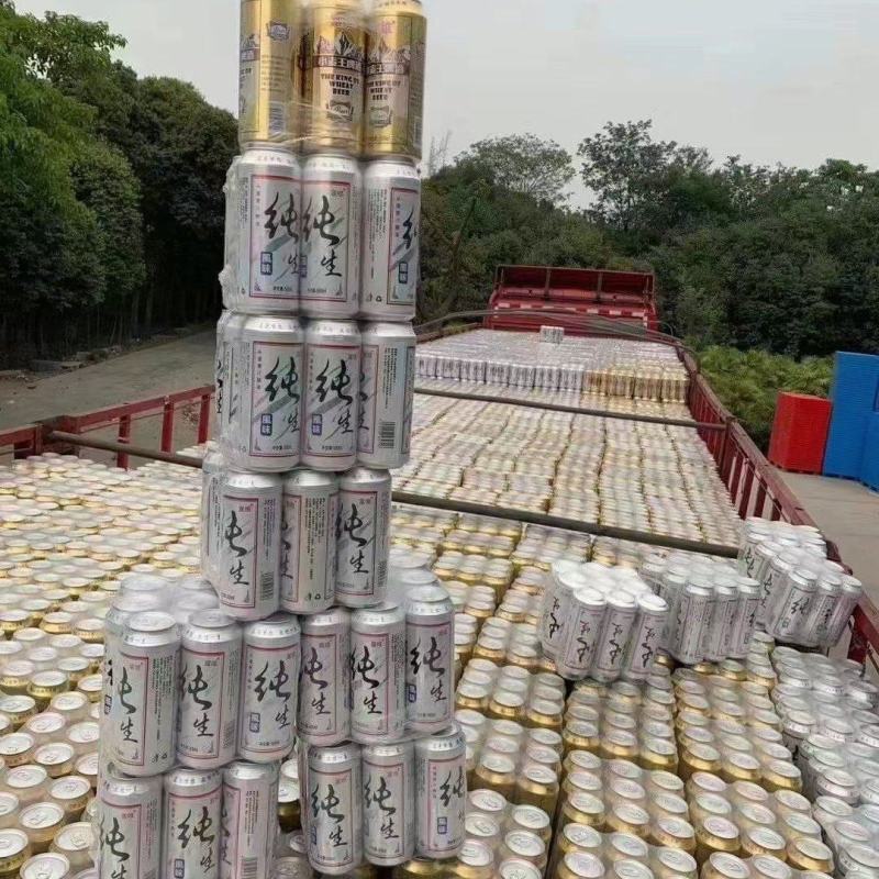 富维纯生啤酒，大量现货供应，一手货源价格美丽