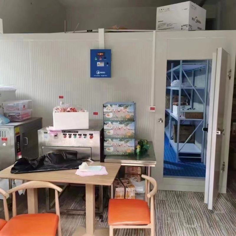 冷库4.5×3.8×2.4九九新保鲜库，急卖，杭州发货