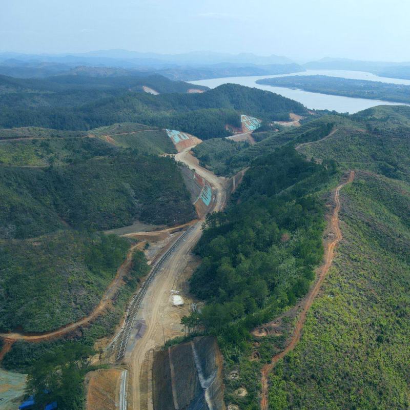【转让】1700亩广西梧州藤县西江边连片山地