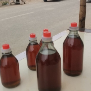 涡阳县新德村小磨香油店