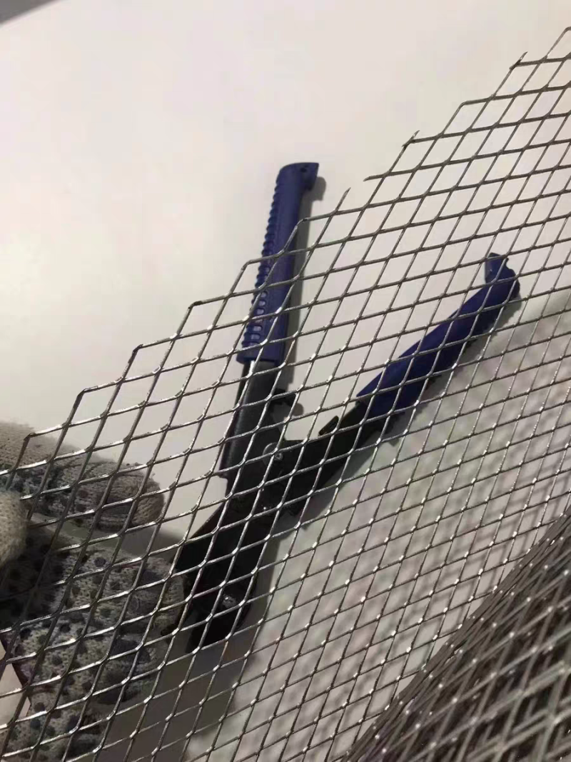 304不锈钢钢板网2x3mm防护丝网菱形装饰网音响网油烟