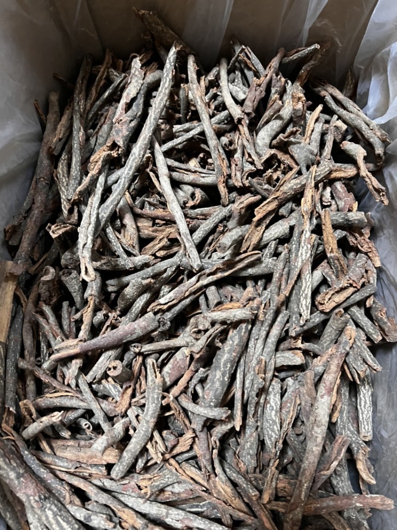 红杜仲皮精选红杜仲皮中药材用足干无硫广西货
