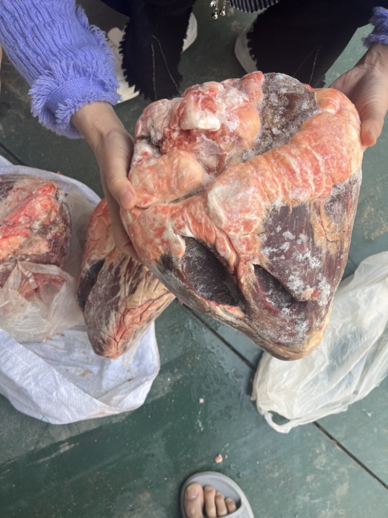 国产大个牛心、颜色鲜亮无水、无油。口感好