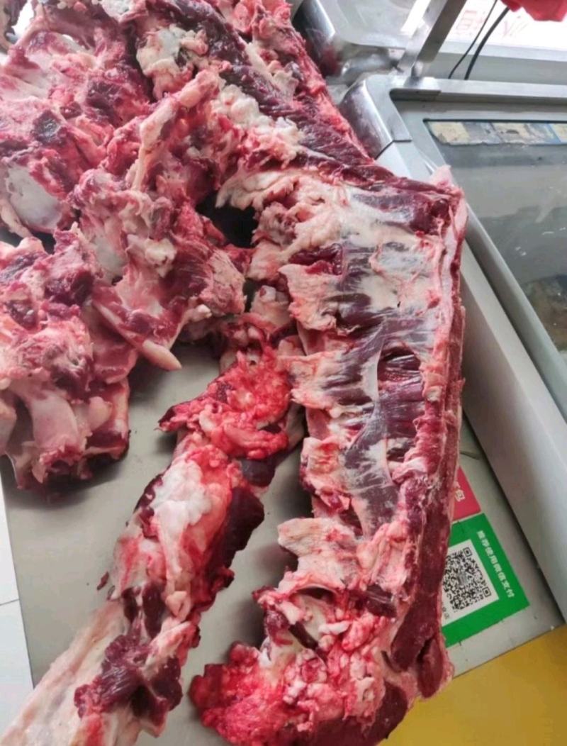 带肉牛胸骨，肉多，批发价，照片是实照，全国可发货