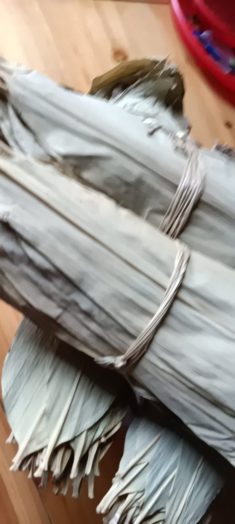 大片棕叶新鲜干货来自农家自种的，100片为—件包邮。