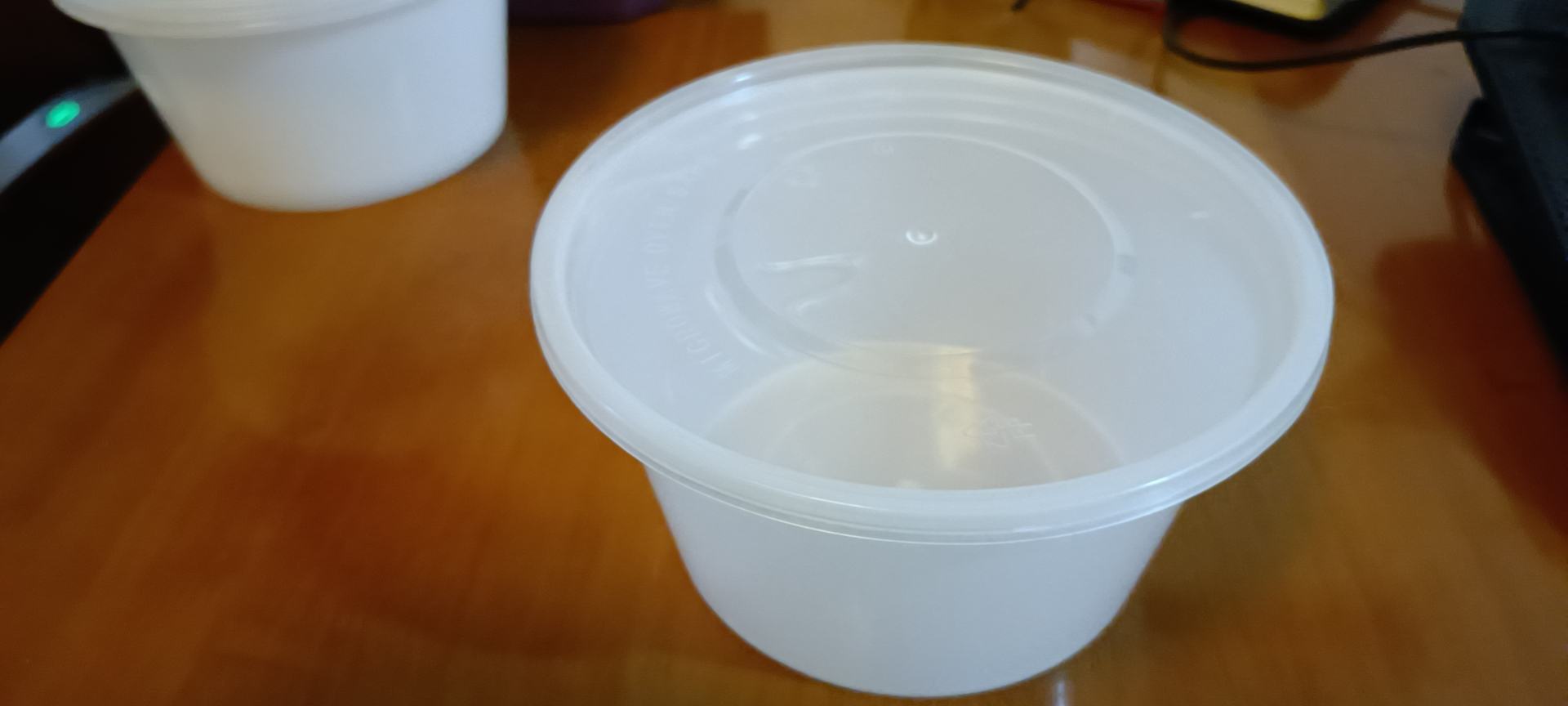 百香果空心与正常果实对比