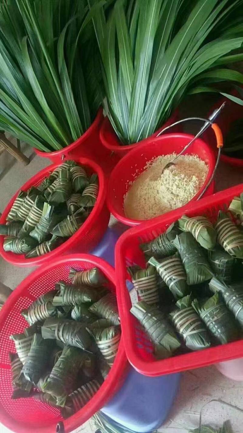 蛋黄肉粽/灰水粽/农家粽子/纯手工粽子