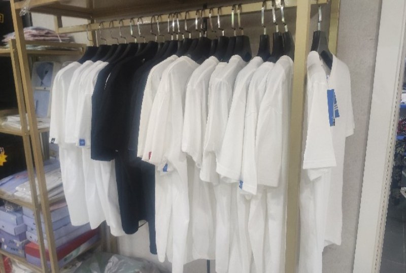 衣服男女还有童装