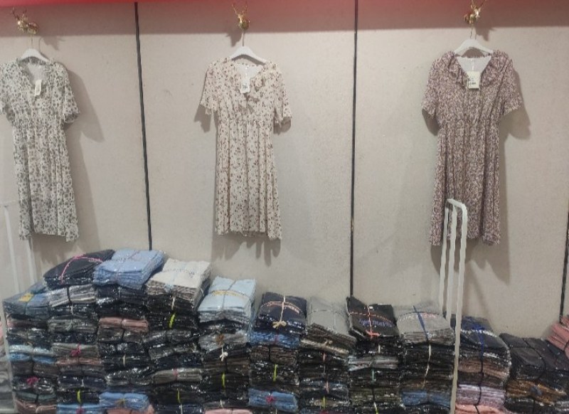 衣服男女还有童装