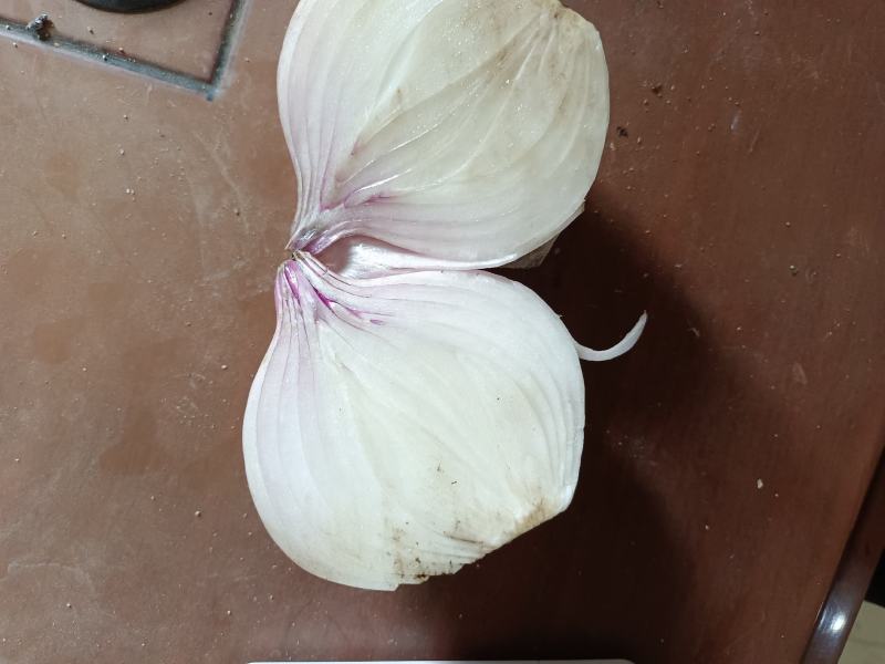 兴平红皮洋葱，圆葱，头紫洋葱种植基地，货源充足，