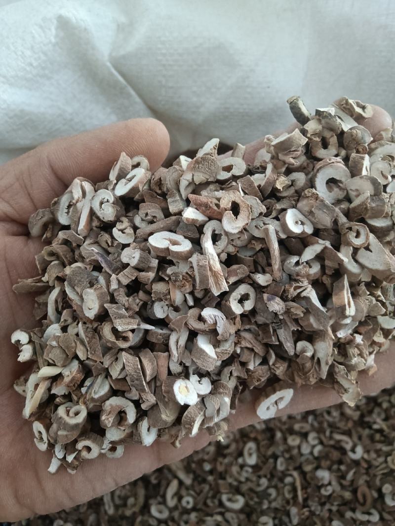 牡丹皮无硫牡丹皮统货实物图拍摄产地批发价