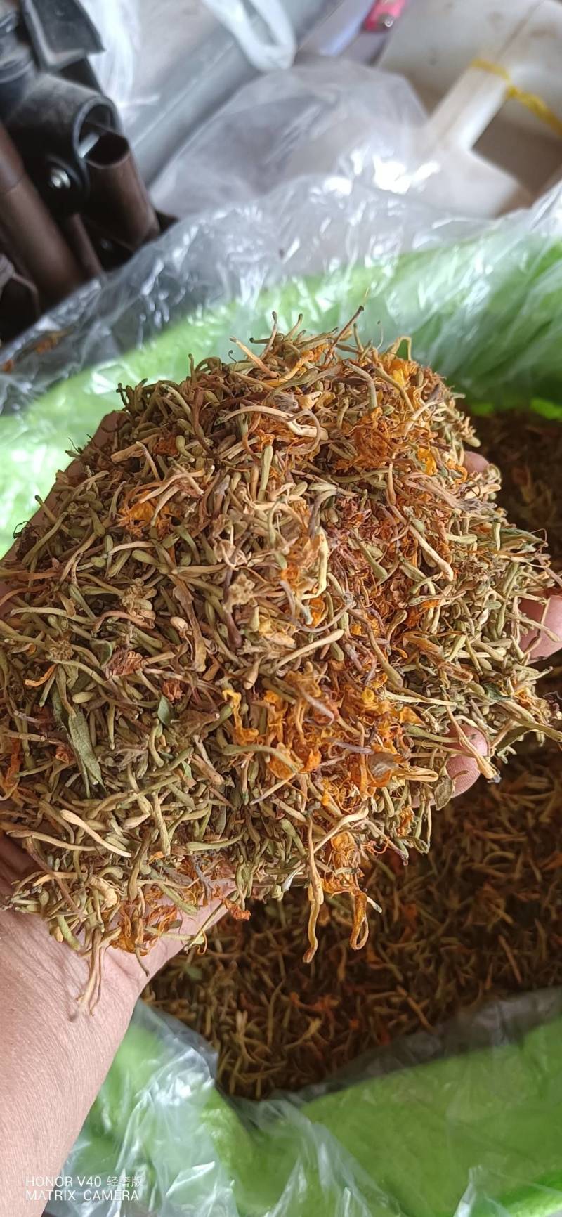 野生金银花广西河池都安县新货野生金银花无硫蒸晒干的