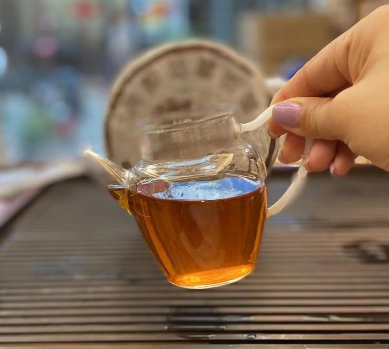 2006年布朗山乔木茶（降龙）普洱茶