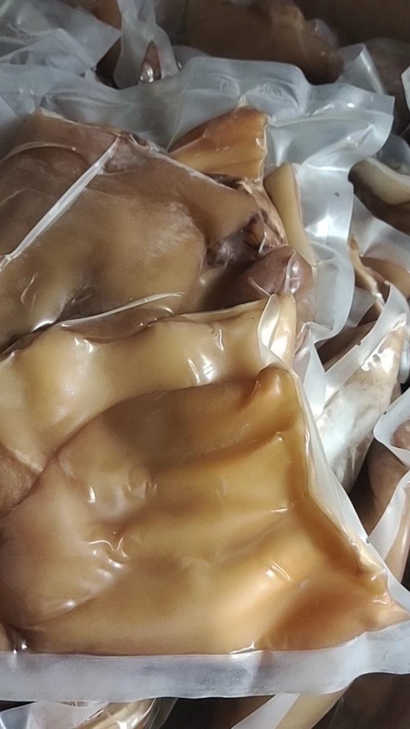 牛耳片，酱香牛耳片，长期有货，高蛋白成份，50斤一件起发
