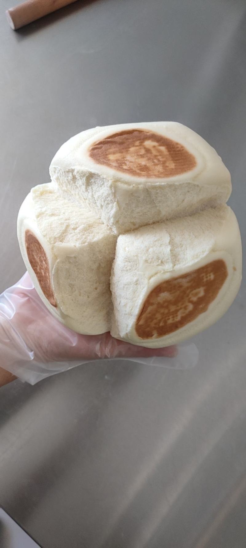 胶东大饽饽，花饽饽，枣饽饽，馒头。可定做。5.5元/斤。