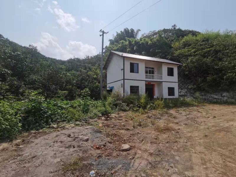 重庆市渝北王家160平清水农房出z，独门独院，占地面积8